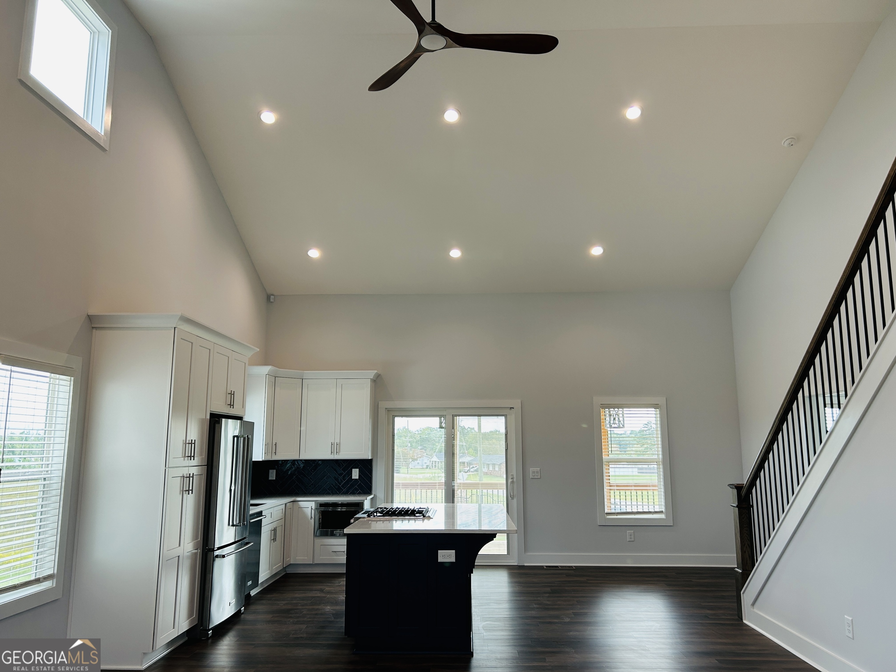 425 Smokey Road Newnan, GA 30263 - Photo 10 of 53