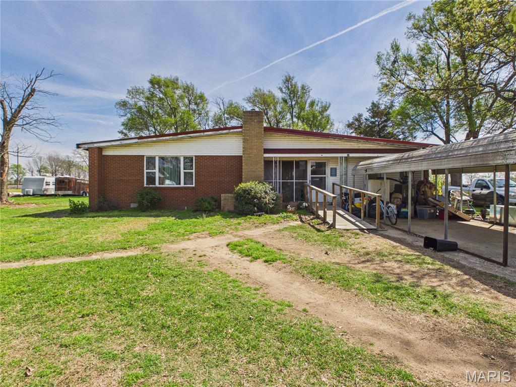 640 Bowman Court Bernie, MO 63822 - Photo 1 of 32