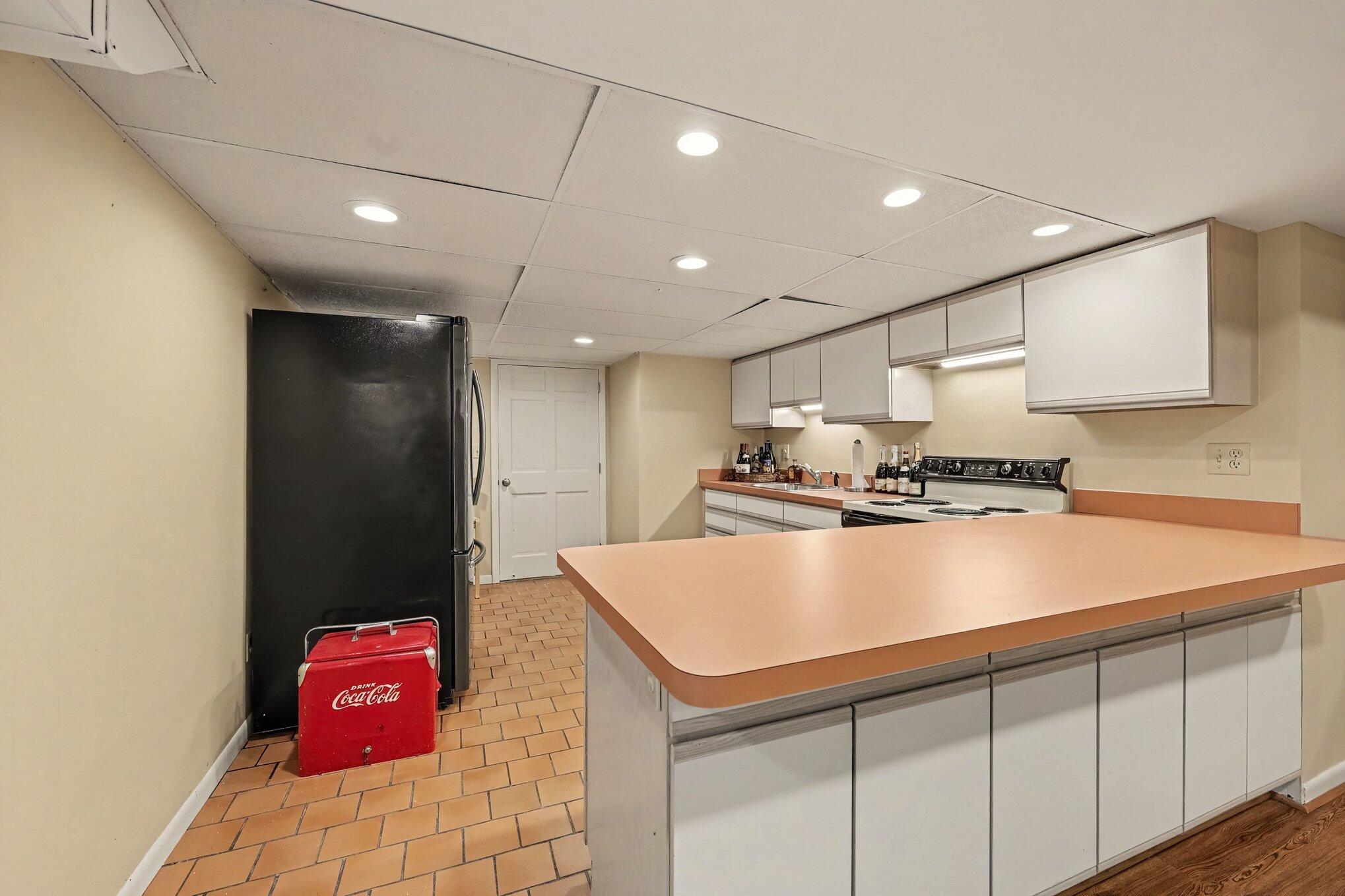 2514 Hawthorne Road Ann Arbor, MI 48104 - Photo 64 of 86 058_file_7039