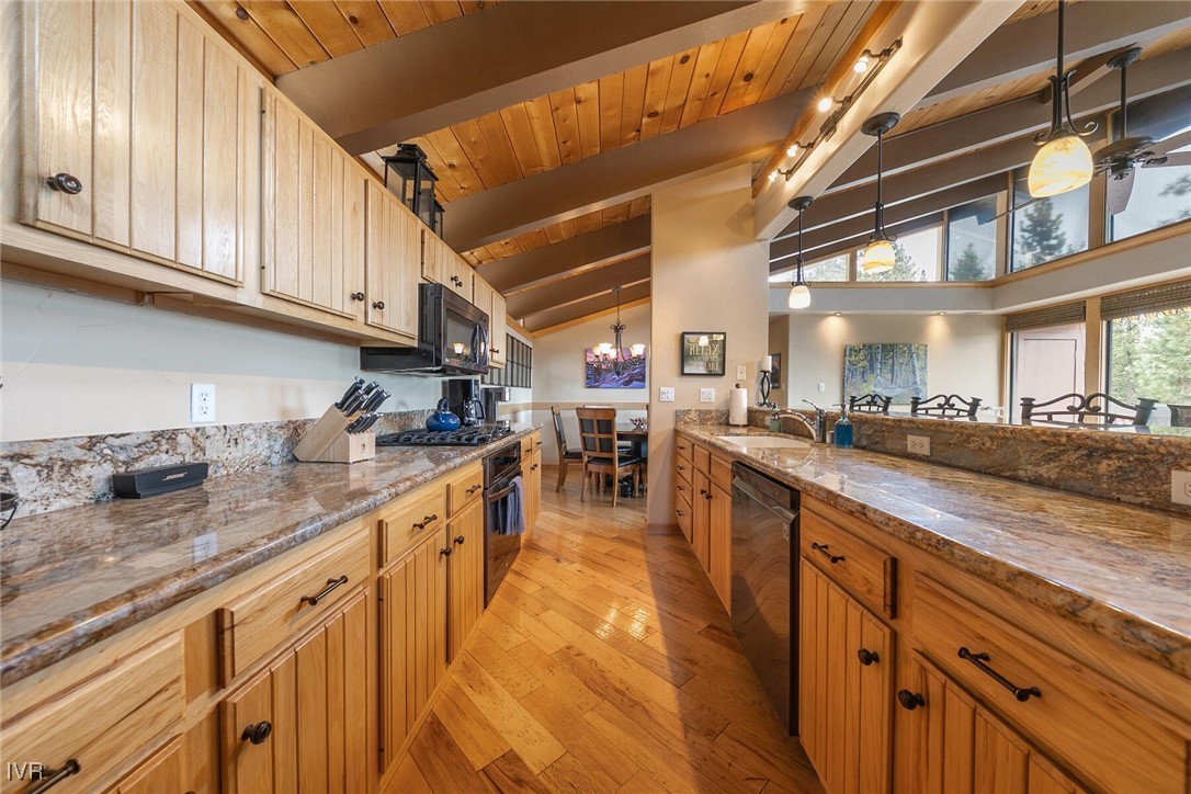 725 Fairview Boulevard, Unit 11 Incline Village, NV 89451 - Photo 11 of 45