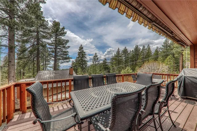 $1,500,000 | 725 Fairview Boulevard, Unit 11, Incline Village, NV 89451