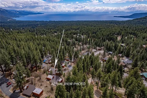 $1,500,000 | 725 Fairview Boulevard, Unit 11, Incline Village, NV 89451