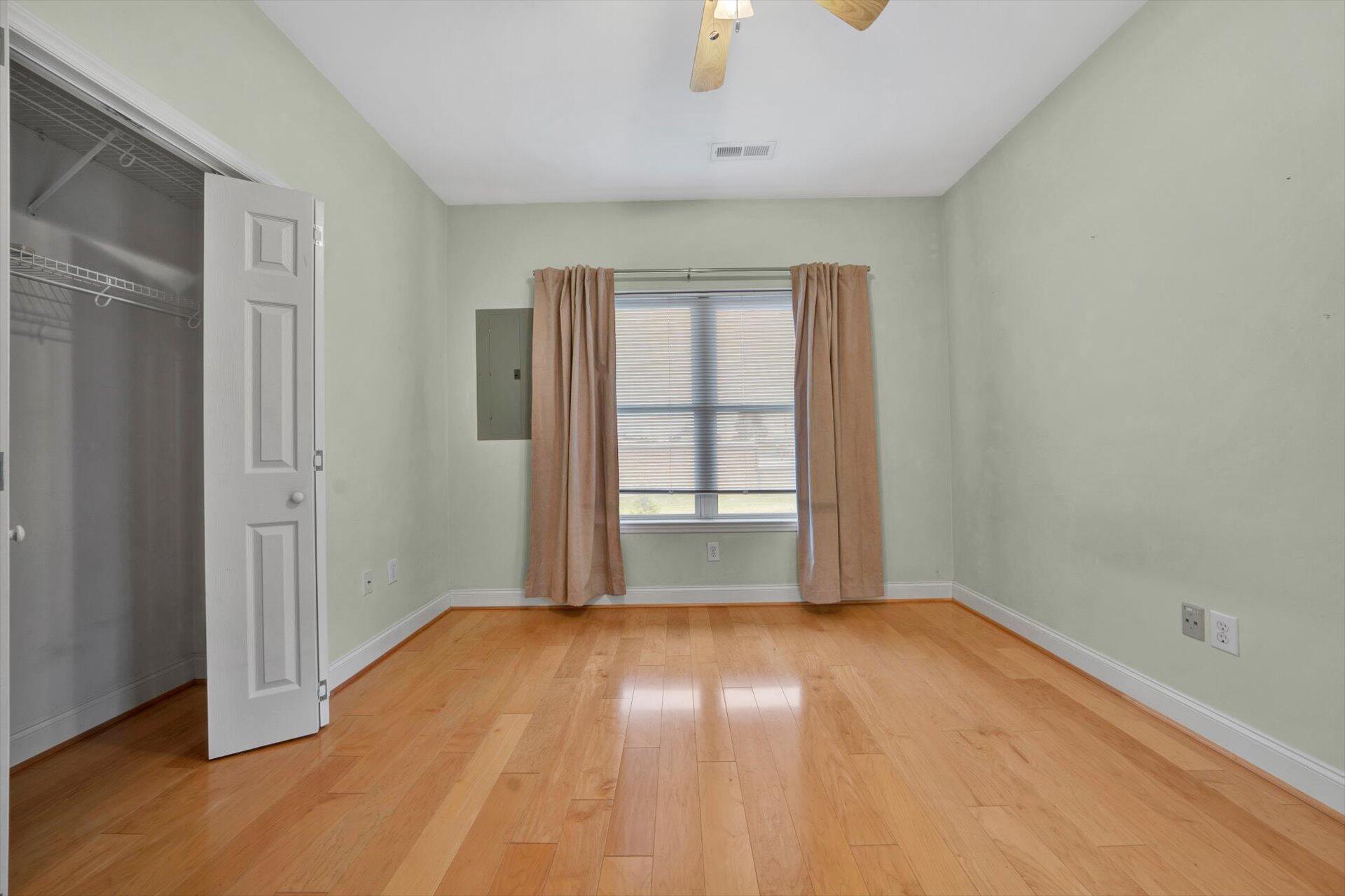 1915 South Clearing Road Salem, VA 24153 - Photo 18 of 27 18-DSC00190