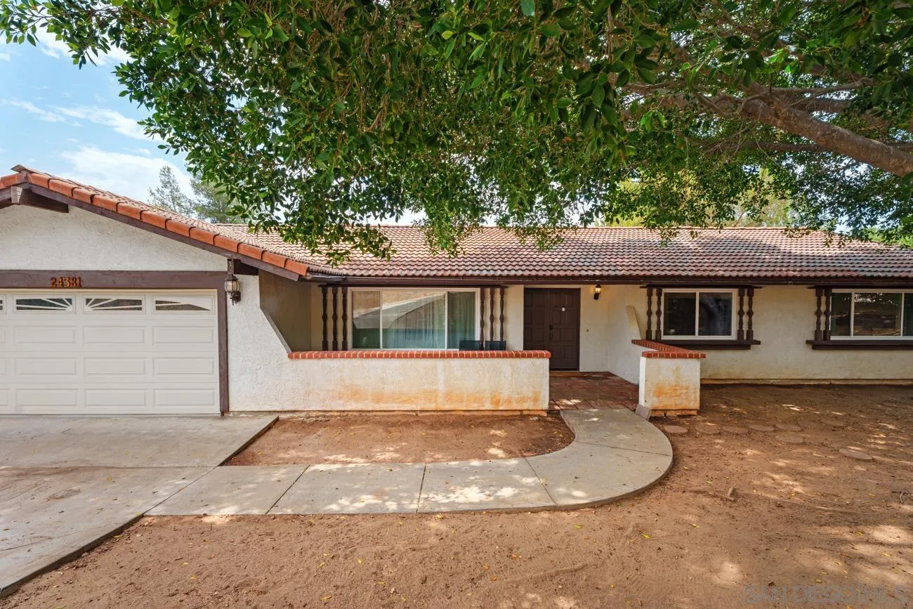 24381 Rutherford Road Ramona, CA 92065 - Photo 32 of 41 Exterior Front