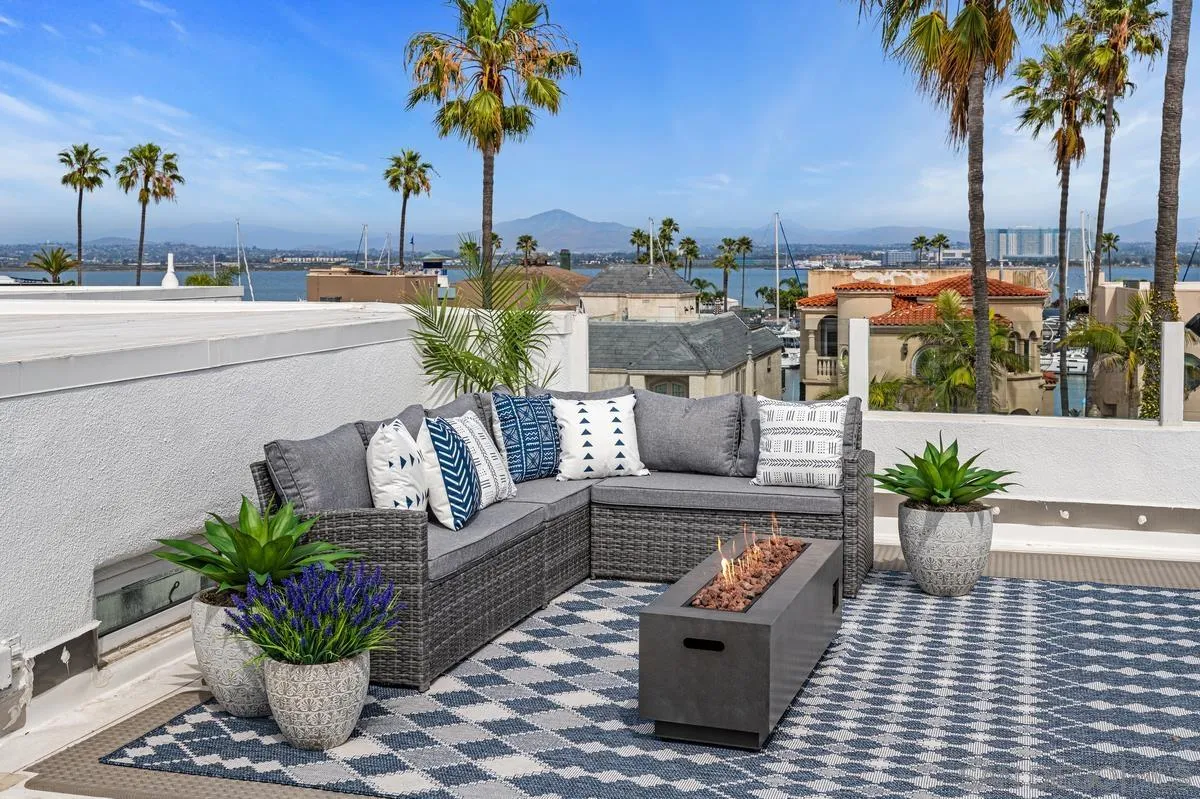 25 Green Turtle Road Coronado, CA 92118 - Photo 20 of 51 a view of a terrace with furniture
