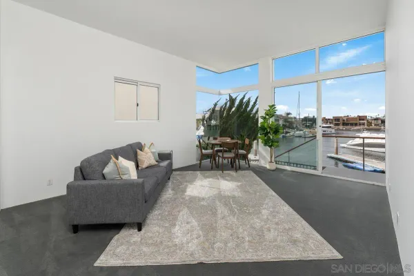 $5,998,000 | 25 Green Turtle Road, Coronado, CA 92118