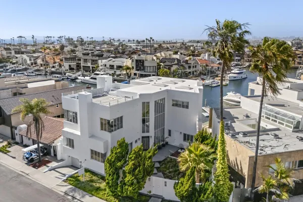 $5,998,000 | 25 Green Turtle Road, Coronado, CA 92118