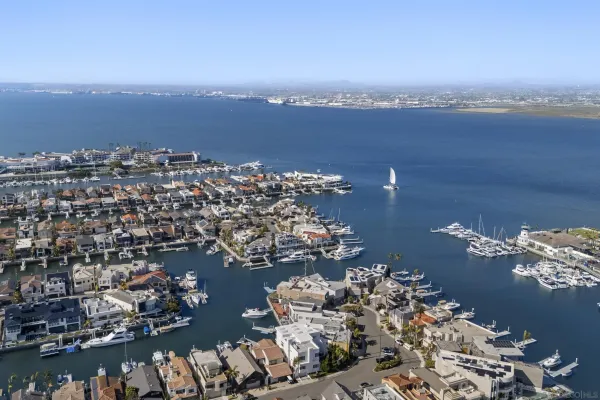$5,998,000 | 25 Green Turtle Road, Coronado, CA 92118