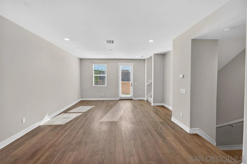 4321 Star Path Way Oceanside, CA 92056 - Photo 7 of 53