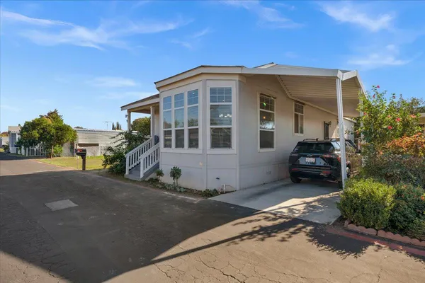 $244,000 | 1272 Villa Avenue, Unit 76, Clovis, CA 93612