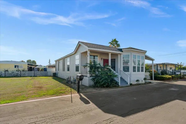 $244,000 | 1272 Villa Avenue, Unit 76, Clovis, CA 93612