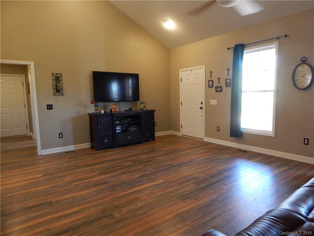 28123 Pole Running Road Mount Pleasant, NC 28124 - Photo 3 of 27 Gallery Image 3