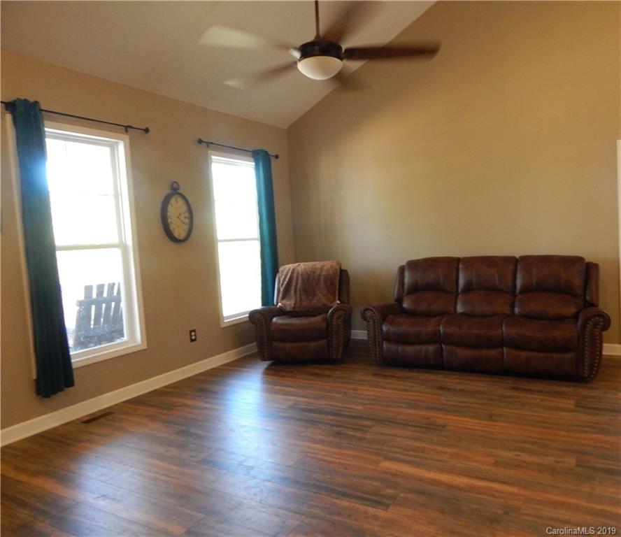 28123 Pole Running Road Mount Pleasant, NC 28124 - Photo 4 of 27 Gallery Image 4
