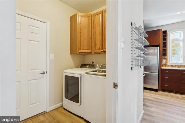 $995,000 | 13222 Stable Brook Way, Herndon, VA 20171