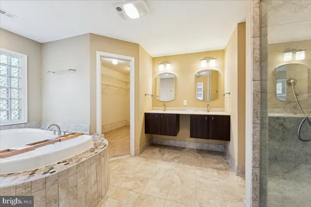 $995,000 | 13222 Stable Brook Way, Herndon, VA 20171