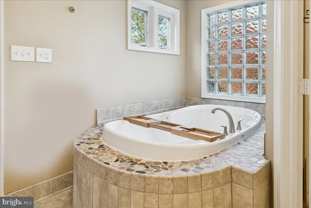 $995,000 | 13222 Stable Brook Way, Herndon, VA 20171