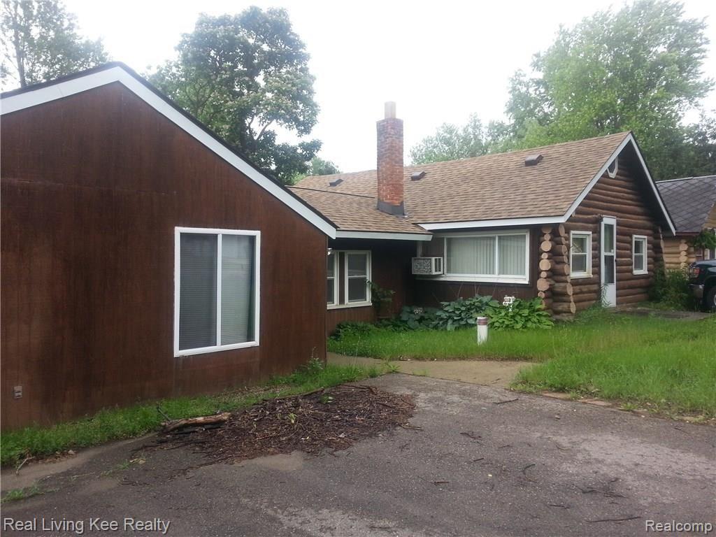 68 North Conklin Road Lake Orion, MI 48362 - Photo 3 of 16 2015-06-27 13.18