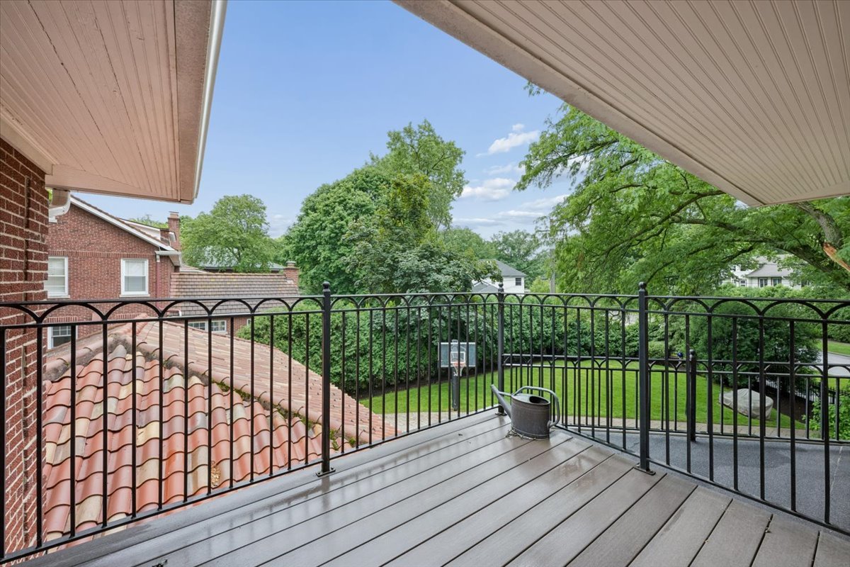 1141 Sheridan Road Wilmette, IL 60091 - Photo 30 of 52