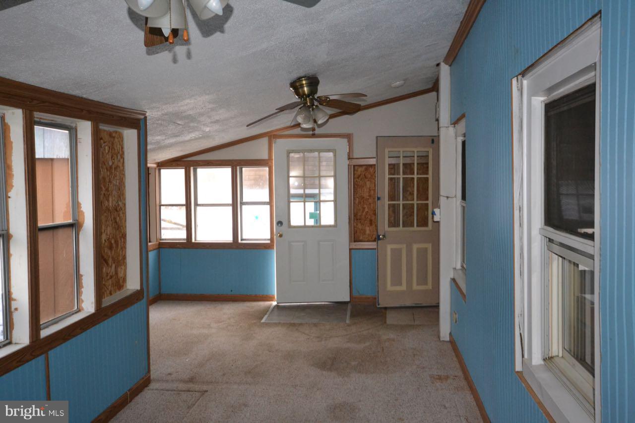 1163 Hanover Road Gettysburg, PA 17325 - Photo 16 of 34 Gallery Image 16