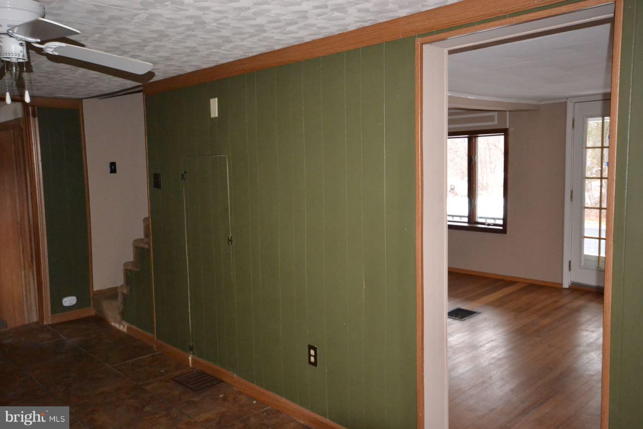1163 Hanover Road Gettysburg, PA 17325 - Photo 21 of 34 Gallery Image 21