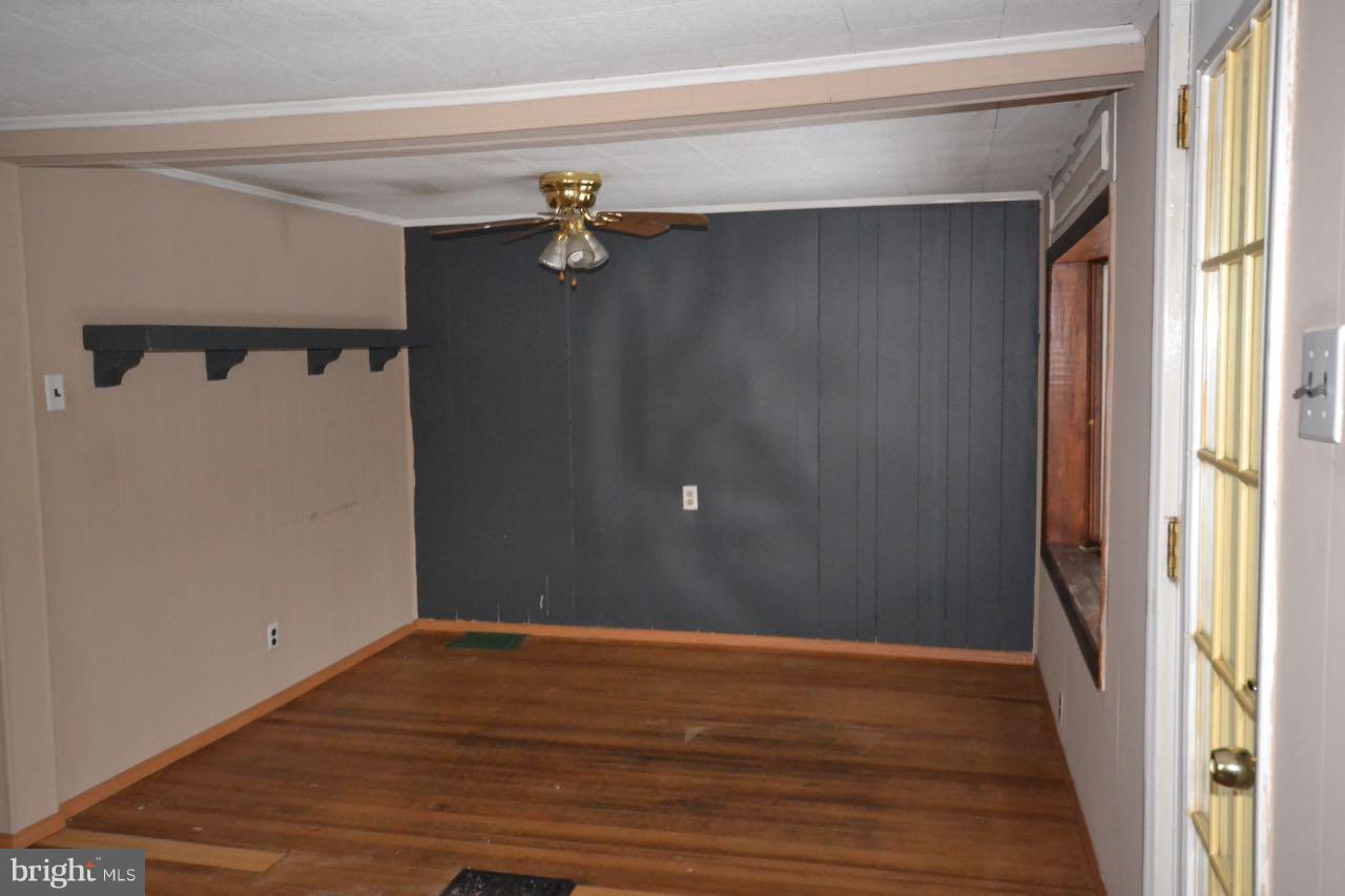 1163 Hanover Road Gettysburg, PA 17325 - Photo 22 of 34 Gallery Image 22