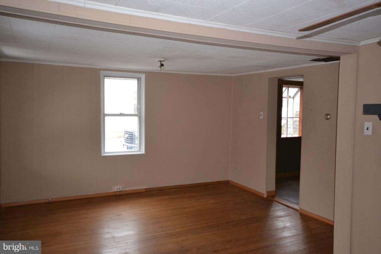 1163 Hanover Road Gettysburg, PA 17325 - Photo 23 of 34 Gallery Image 23