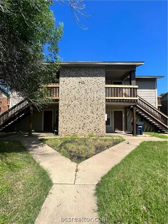 $1,025 | 711 Wellesley Court, Unit C, College Station, TX 77840