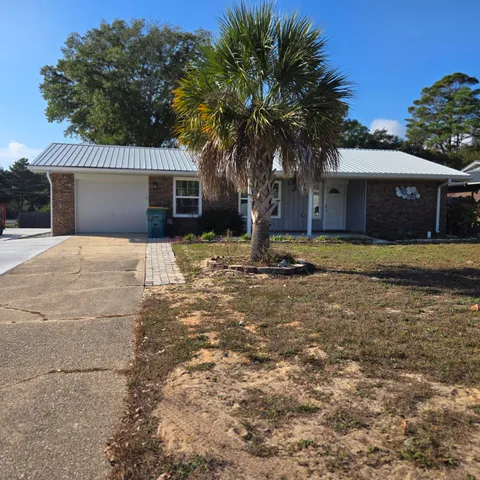 $1,795 | 75 7th Avenue, Shalimar, FL 32579