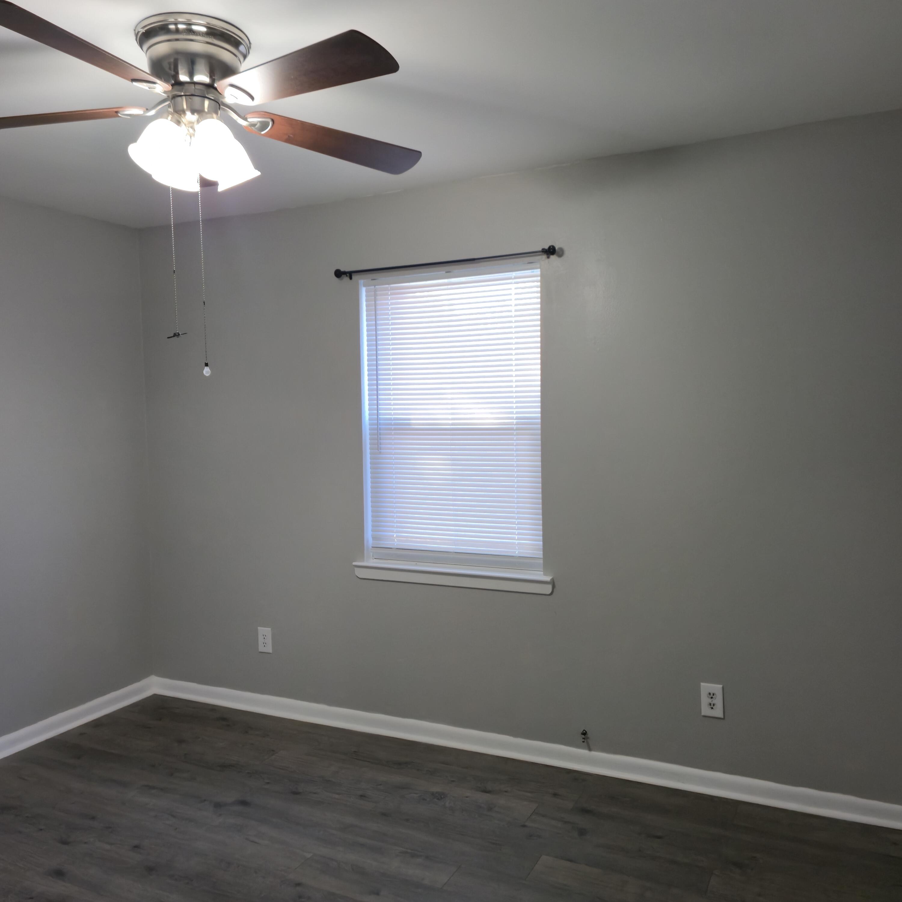 75 7th Street Shalimar, FL 32579 - Photo 11 of 33 20251125_133220