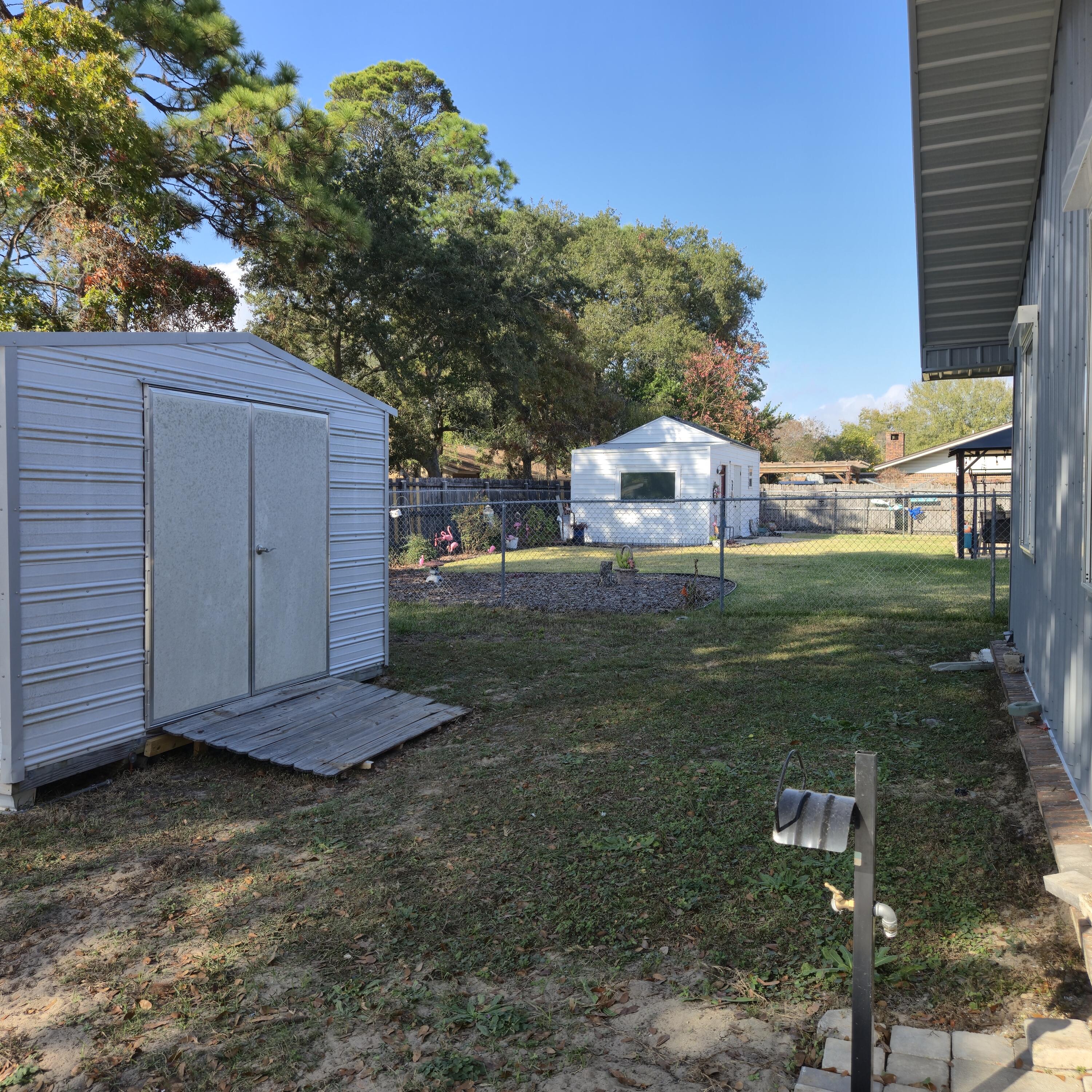 75 7th Street Shalimar, FL 32579 - Photo 18 of 33 20251125_133040