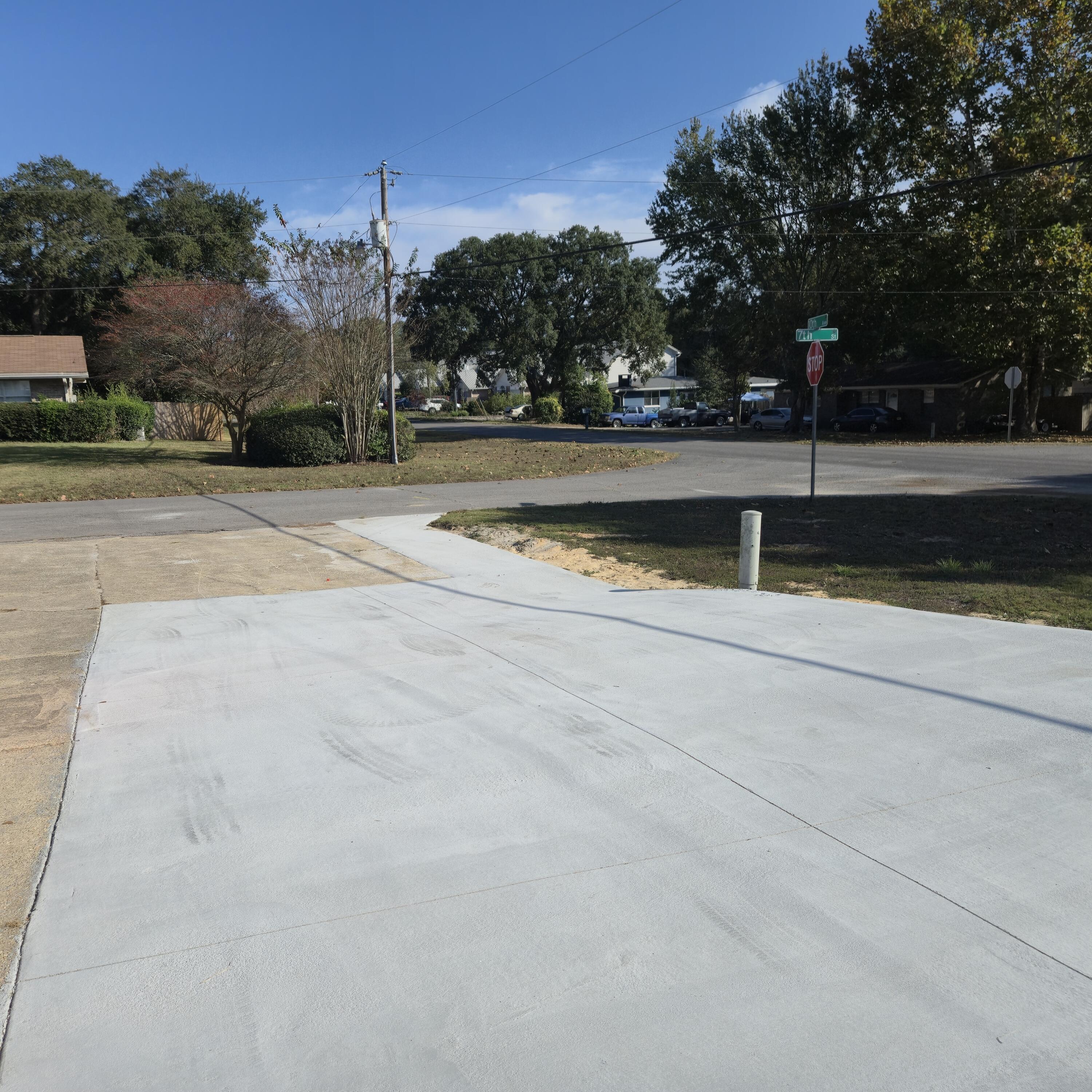 75 7th Street Shalimar, FL 32579 - Photo 3 of 33 20251125_133525