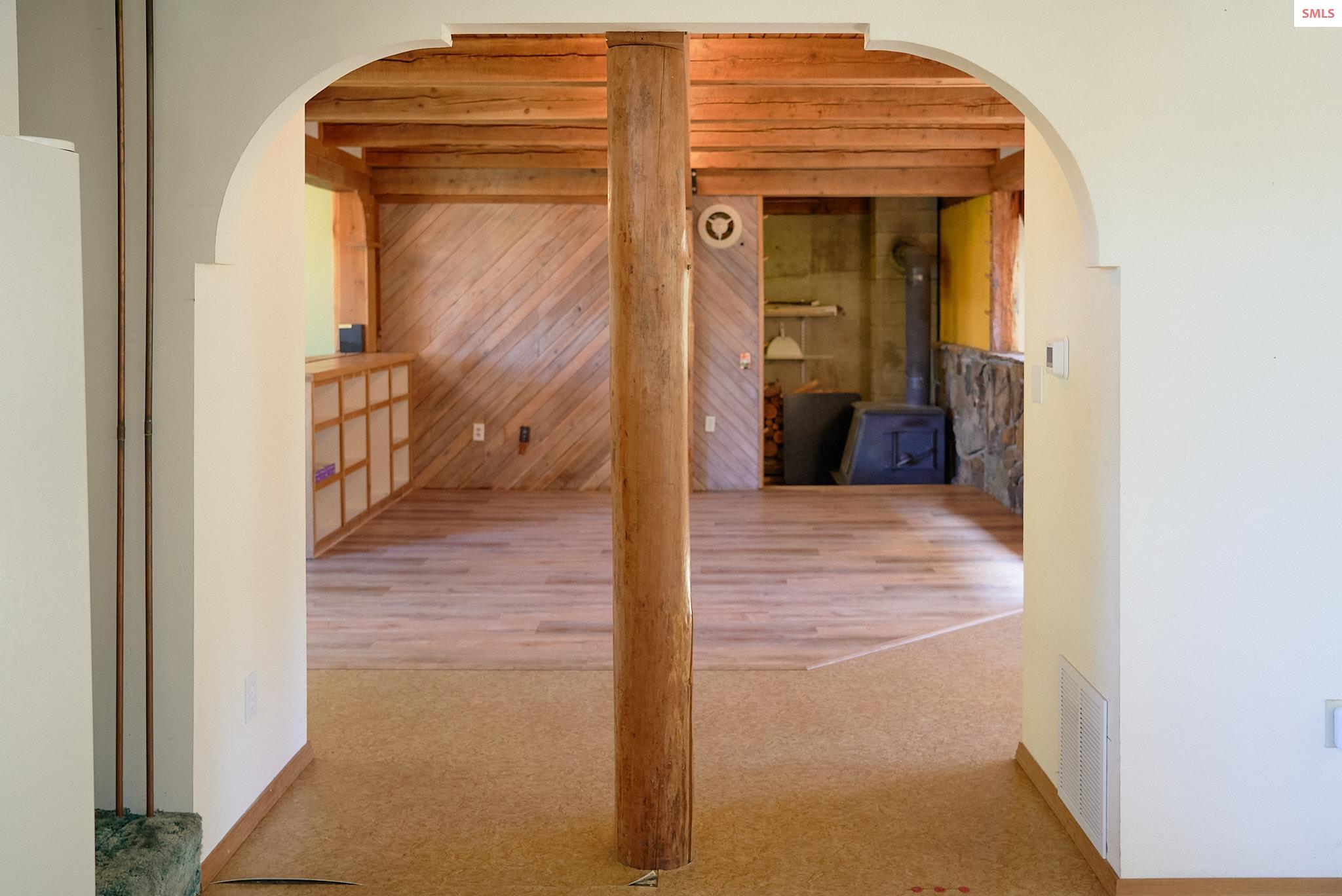 932 Green Pasture Road Naples, ID 83847 - Photo 14 of 62