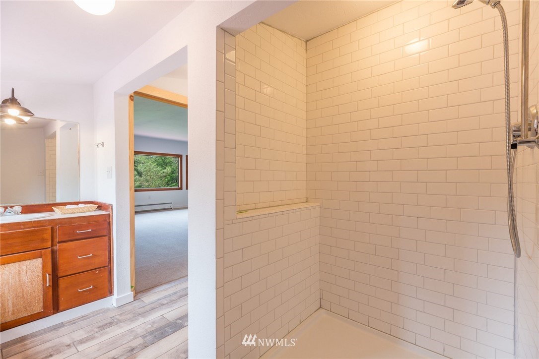 1989 Cattle Point Road Friday Harbor, WA 98250 - Photo 19 of 30 Gallery Image 19
