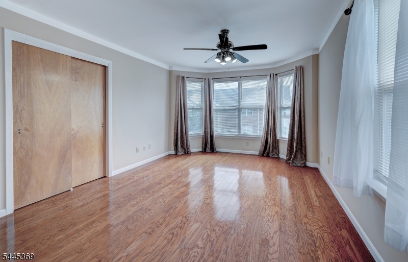 32 Rebecca Road East Hanover, NJ 07936 - Photo 17 of 35