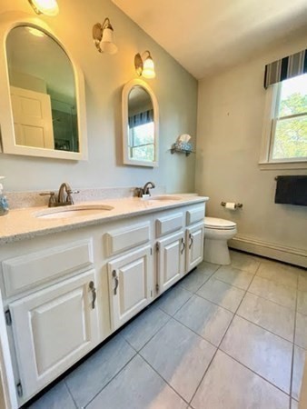 241 Glen Charlie Road Wareham, MA 02538 - Photo 17 of 37 Gallery Image 17