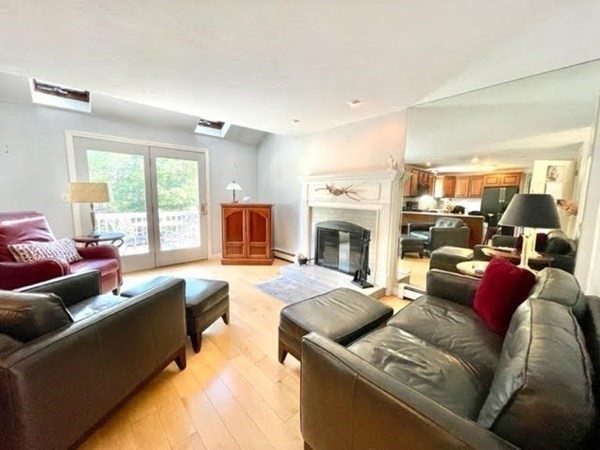 241 Glen Charlie Road Wareham, MA 02538 - Photo 4 of 37 Gallery Image 4