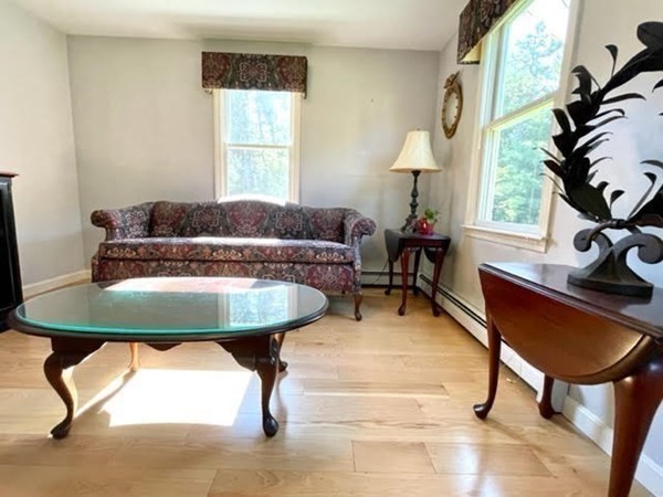 241 Glen Charlie Road Wareham, MA 02538 - Photo 6 of 37 Gallery Image 6