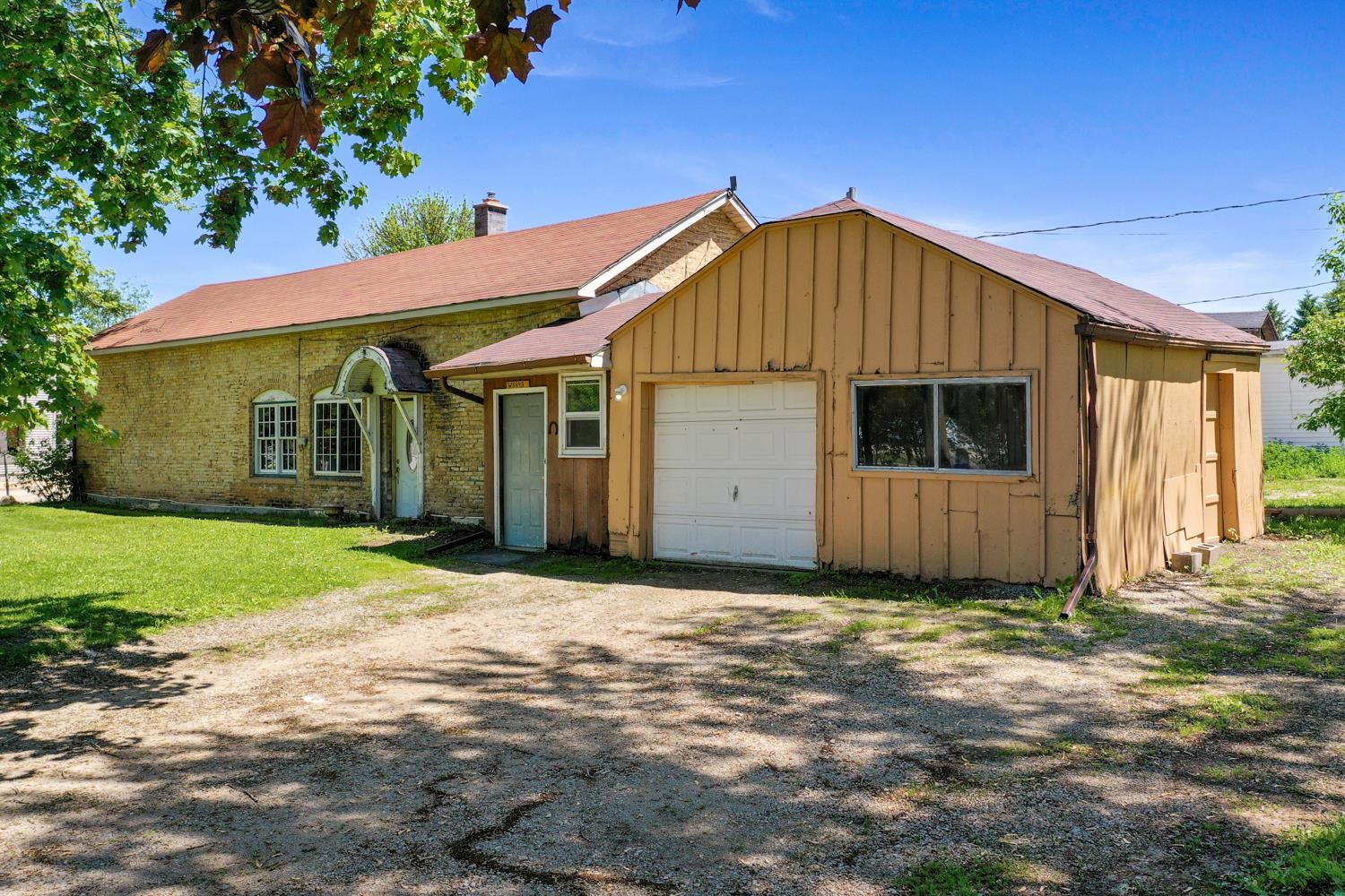 W5643 Main Street Nichols, WI 54152 - Photo 22 of 26