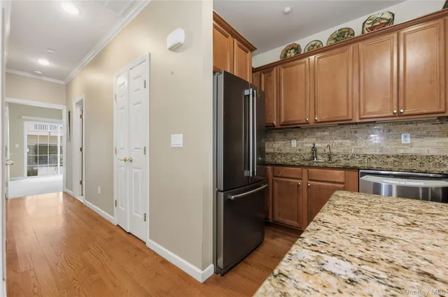 $680,000 | 434 Autumn Drive, East Meadow, NY 11554