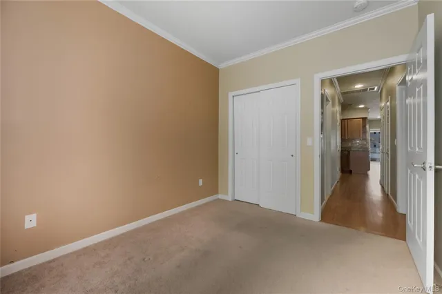 $680,000 | 434 Autumn Drive, East Meadow, NY 11554