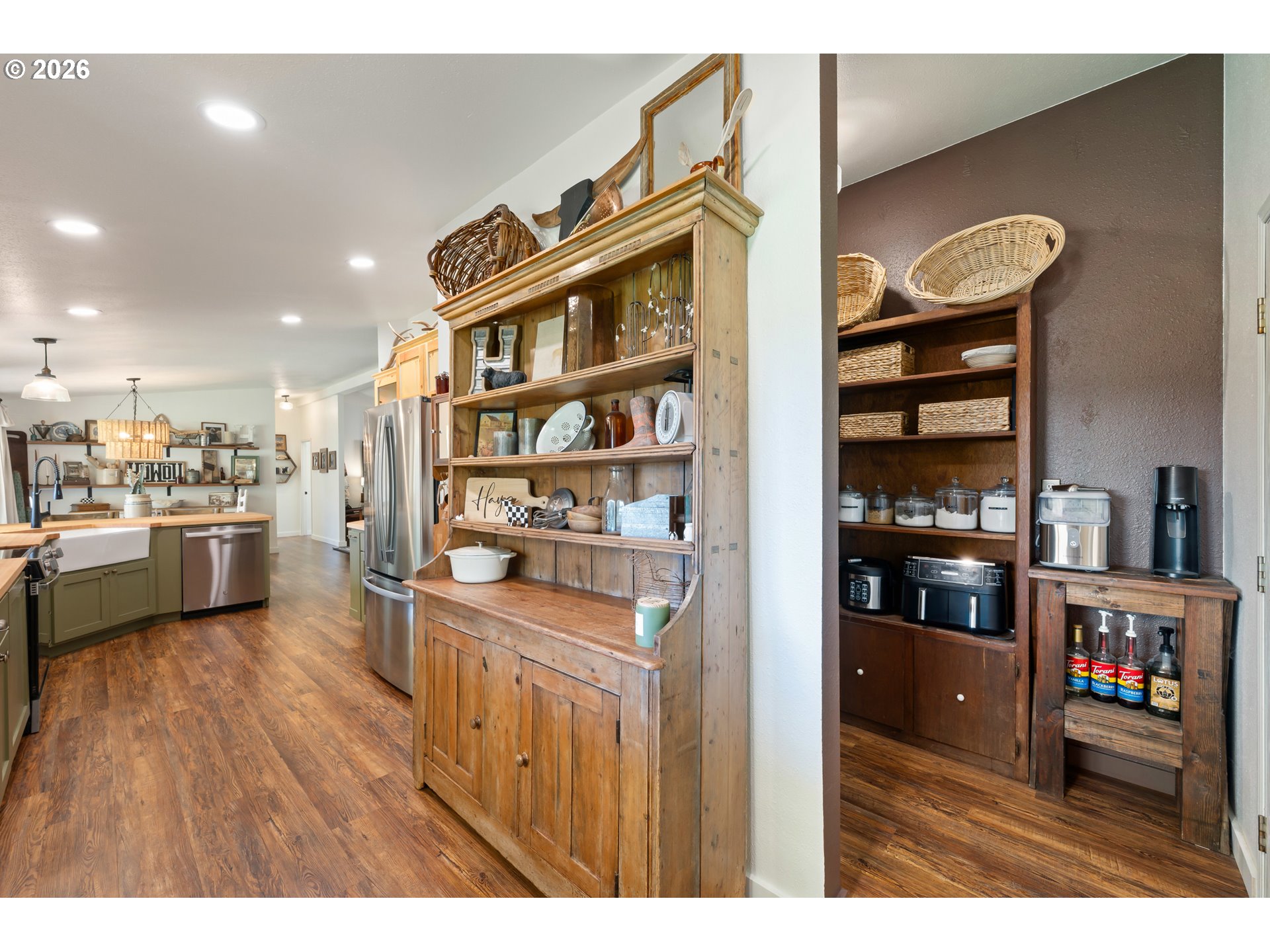 32477 West Saginaw Road Cottage Grove, OR 97424 - Photo 14 of 43