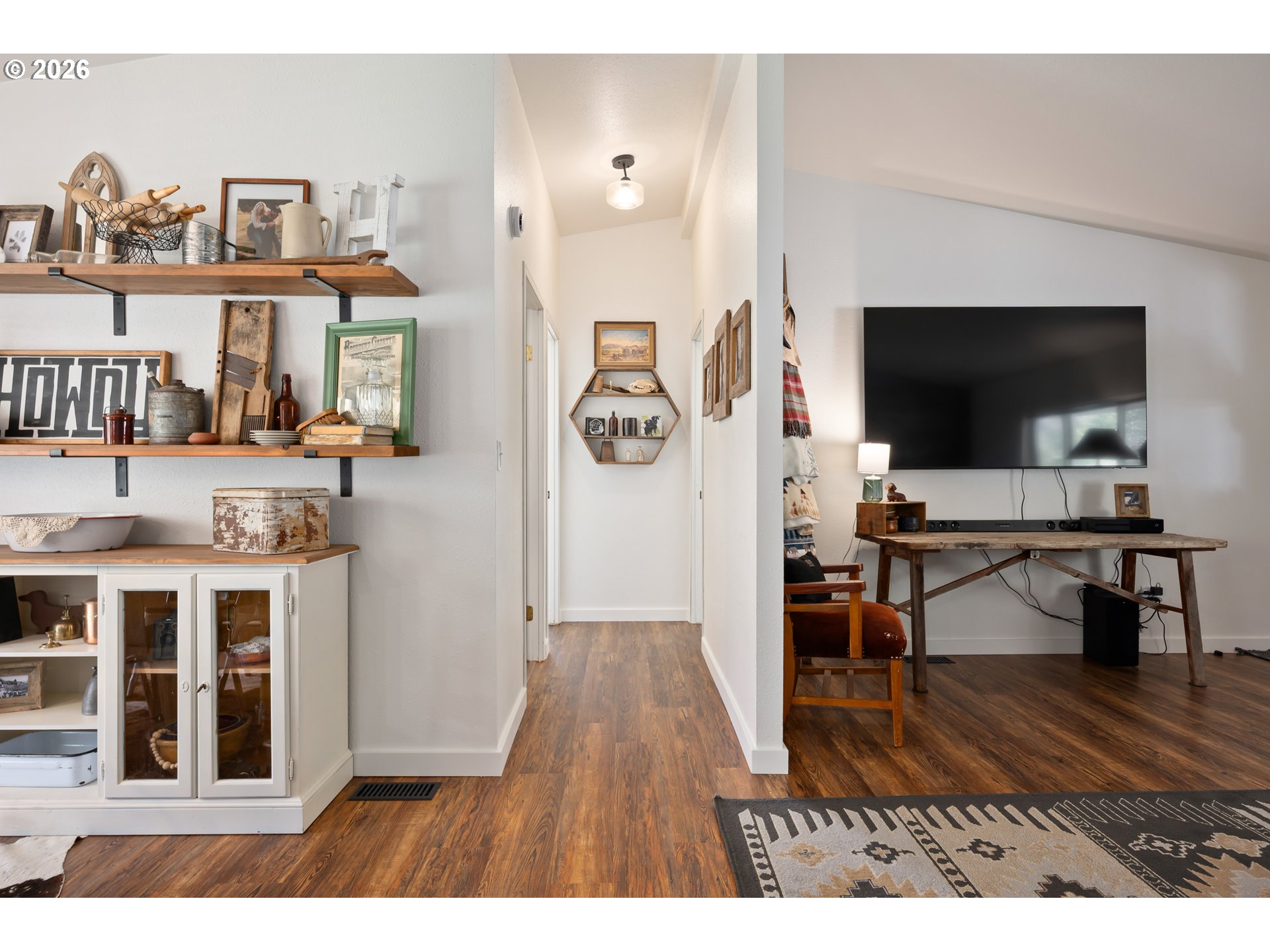 32477 West Saginaw Road Cottage Grove, OR 97424 - Photo 27 of 43