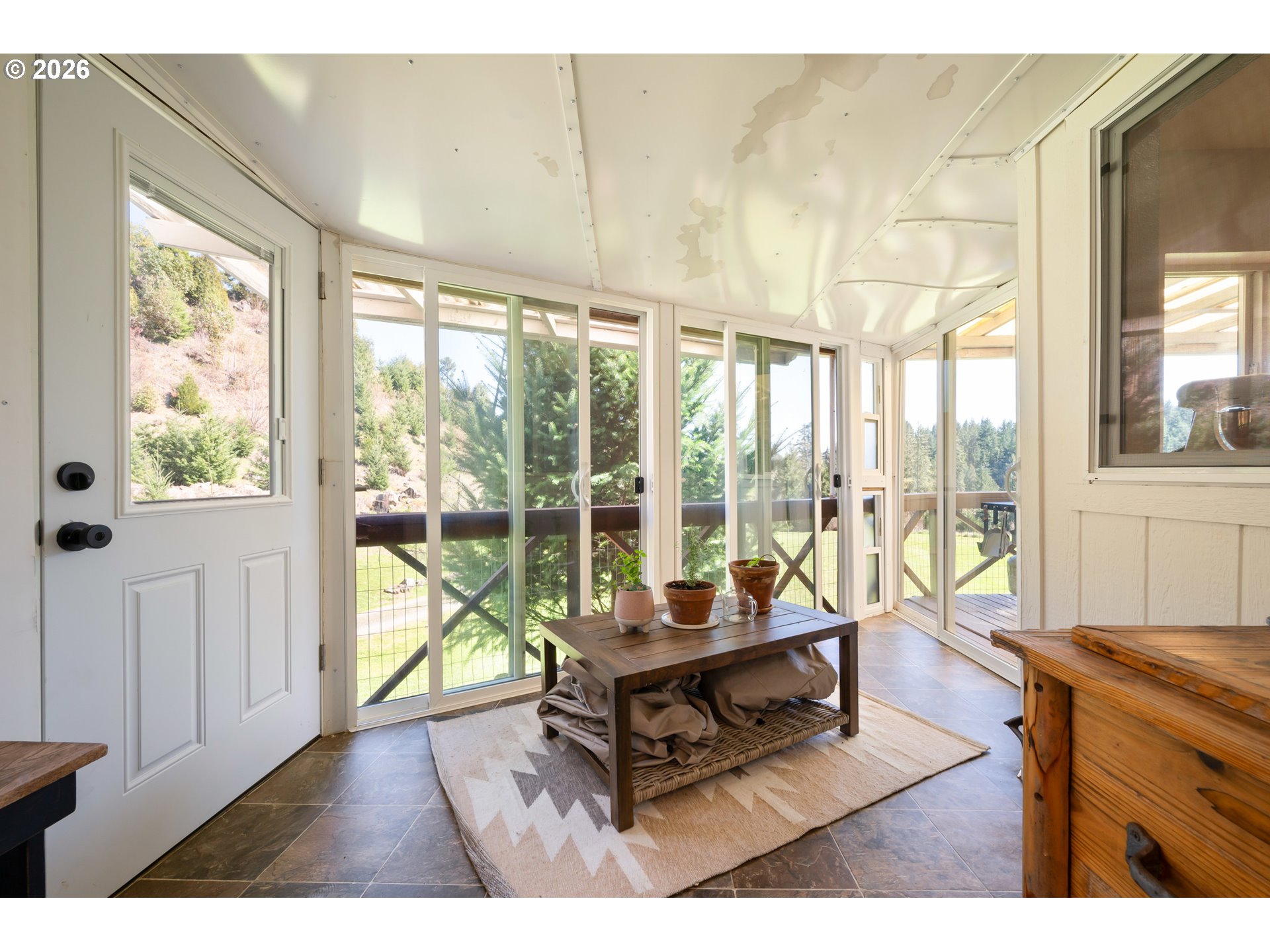 32477 West Saginaw Road Cottage Grove, OR 97424 - Photo 36 of 43