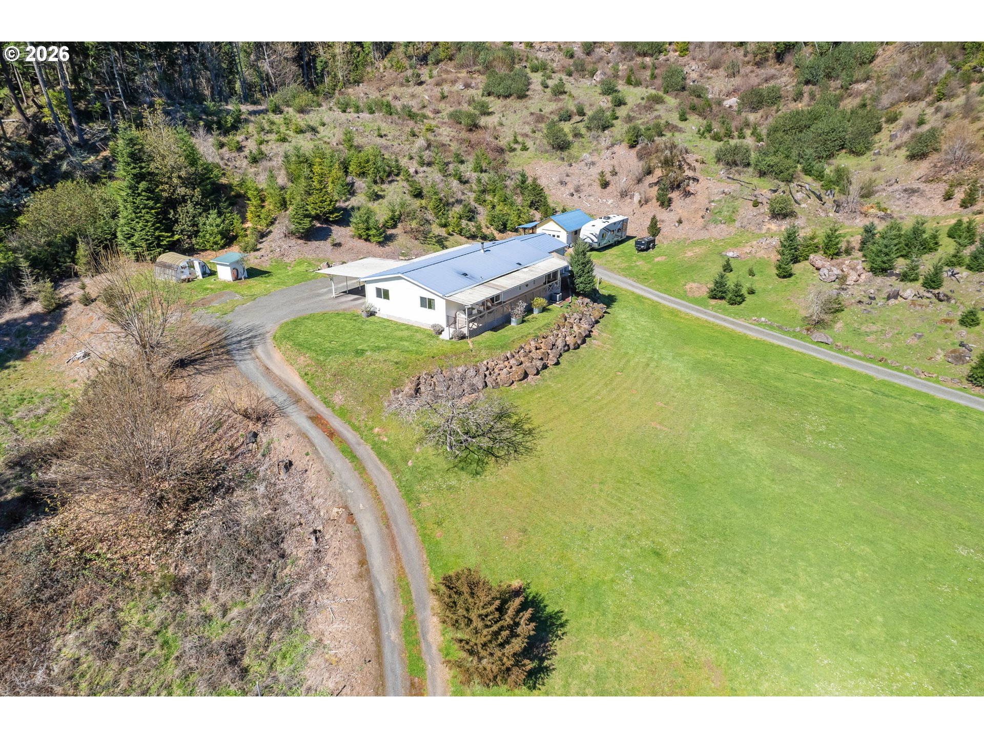 32477 West Saginaw Road Cottage Grove, OR 97424 - Photo 40 of 43