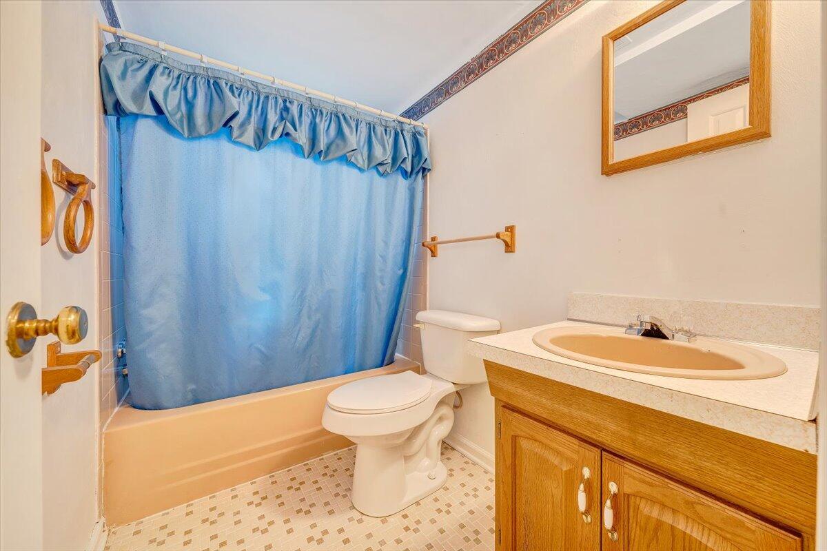869 Lakeshore Terrace Road Hardy, VA 24101 - Photo 28 of 58 31-MIB01638