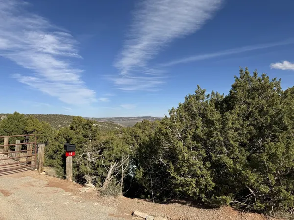 $189,000 | 14 Redcedar Road, Lander, WY 82520