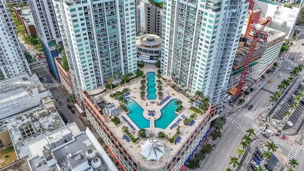 $2,900 | 253 Northeast 2nd Street, Unit 2307, Miami, FL 33132