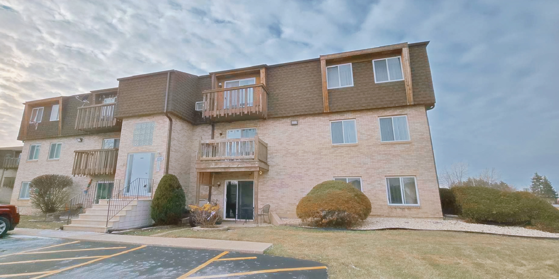 2361 Bicentennial Avenue, Unit 5 Crest Hill, IL 60403 - Photo 1 of 19