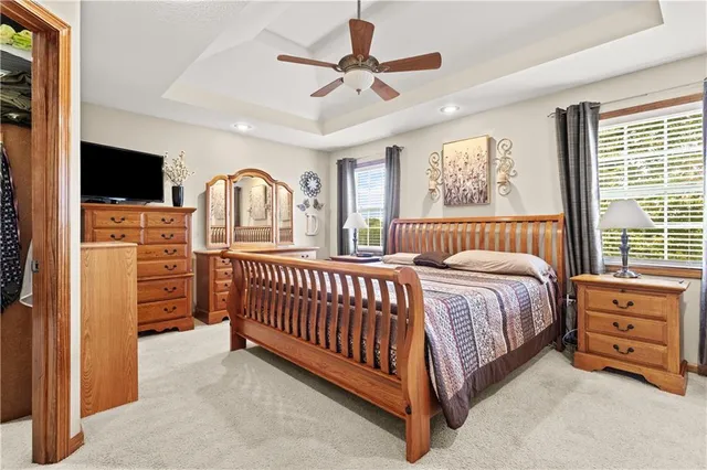 $455,000 | 7898 Greenton Trail, Odessa, MO 64076