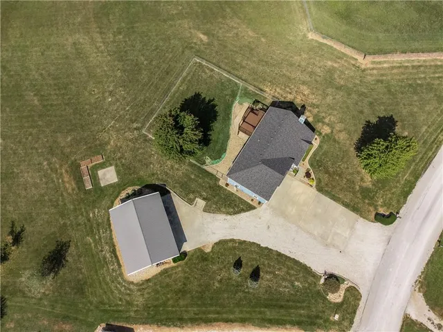 $455,000 | 7898 Greenton Trail, Odessa, MO 64076